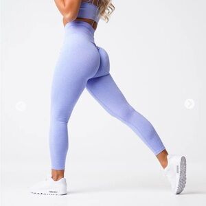 Periwinkle Scrunch Seamless Leggings